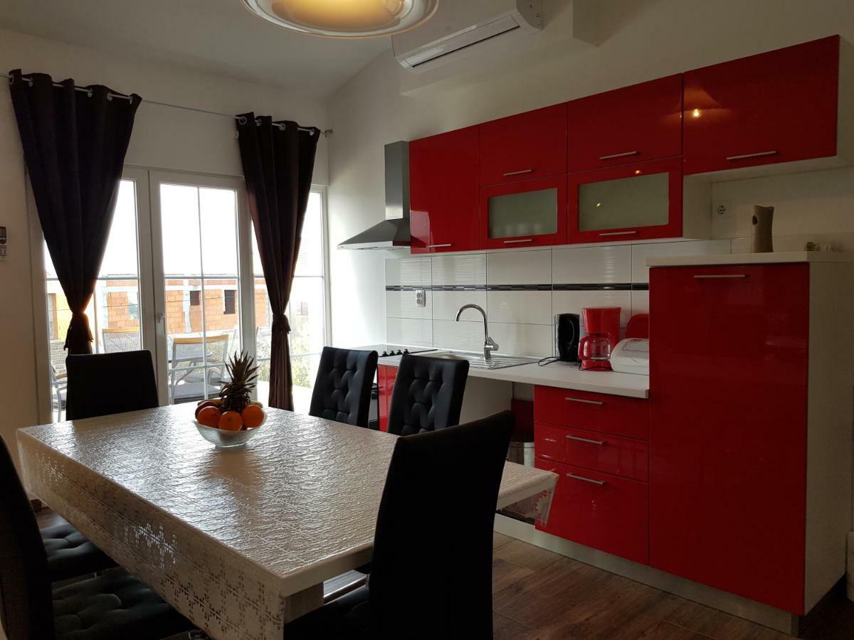 Apartment Jopa Sibenik Luaran gambar