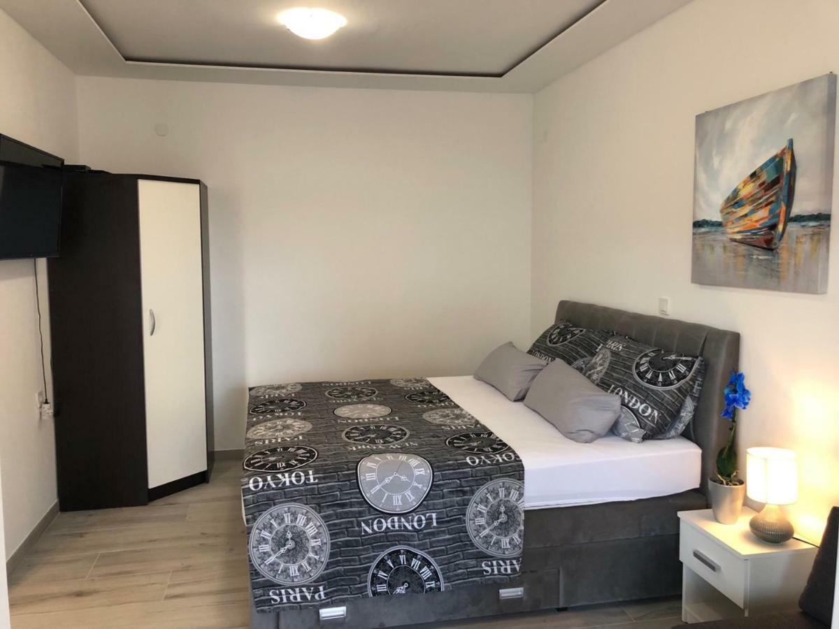 Apartment Jopa Sibenik Luaran gambar