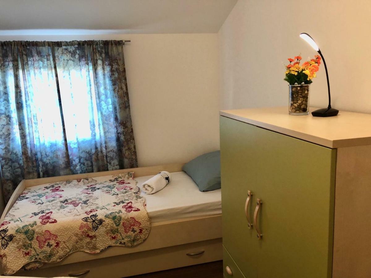 Apartment Jopa Sibenik Luaran gambar