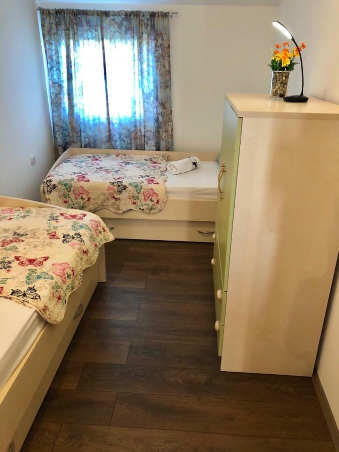 Apartment Jopa Sibenik Luaran gambar