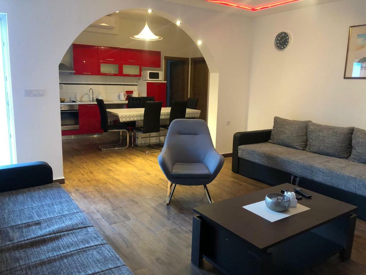 Apartment Jopa Sibenik Luaran gambar
